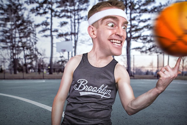 NBA無球跑動：<br>點樣量化隱性貢獻？